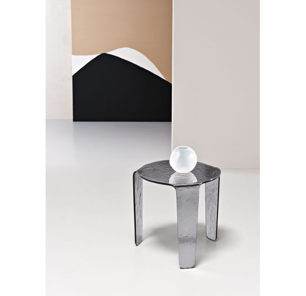 Стол приставной AURA SIDE TABLE SMOKY CLEAR SMOKY CLEAR HAMMERED  45X47X44 СМ. (NRM00552)